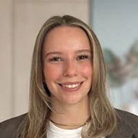 Sarah Janczik original q90